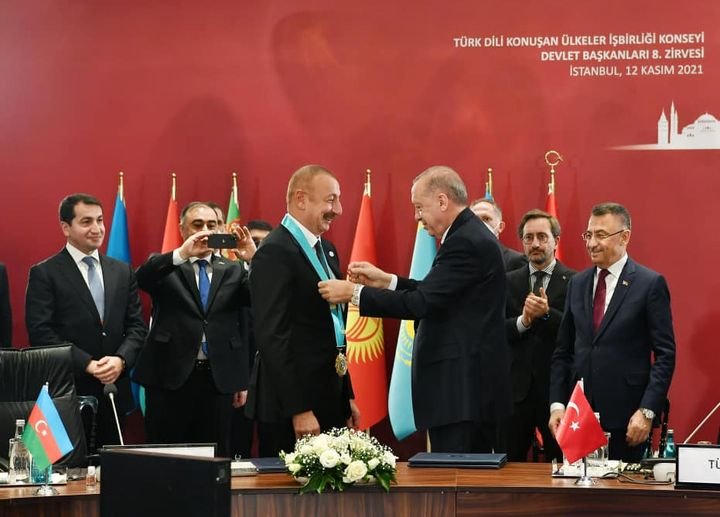 Azərbaycan Prezidenti Türk Dünyasının Ali Ordeni ilə təltif edilib