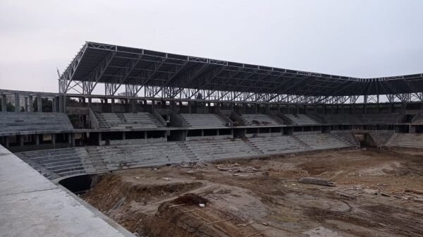 Prezident üç il əvvəl 5 milyon ayırıb, amma Sumqayıt stadionu hələ də hazır deyil