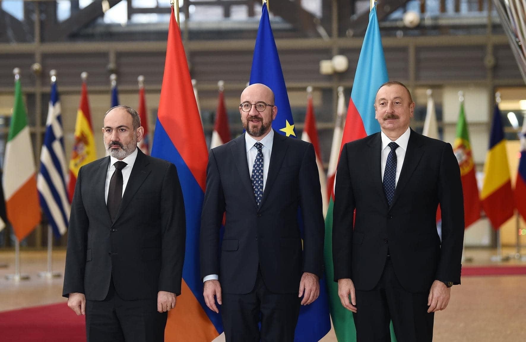 İlham Əliyevin Aİ Şurasının Prezidenti və Ermənistanın baş naziri ilə görüşü başa çatdı