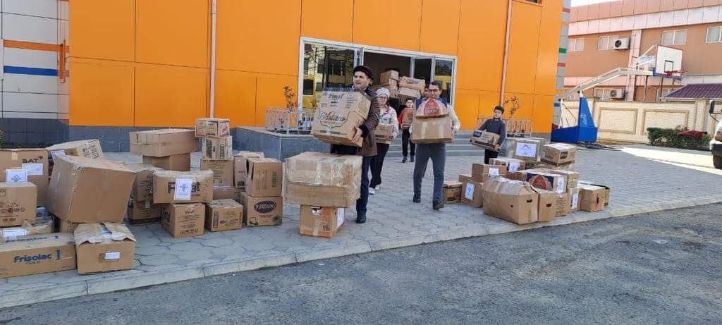 Biləsuvarda Türkiyəyə yardım aksiyası keçirilir - FOTO