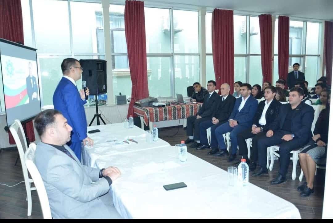 Bərdədə "Ulu Öndər: Dəyərlərimizin xilaskarı" adlı seminar təşkil olunub - FOTO