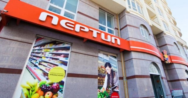 “Neptun” supermarket qanunu pozdu – Fotofakt