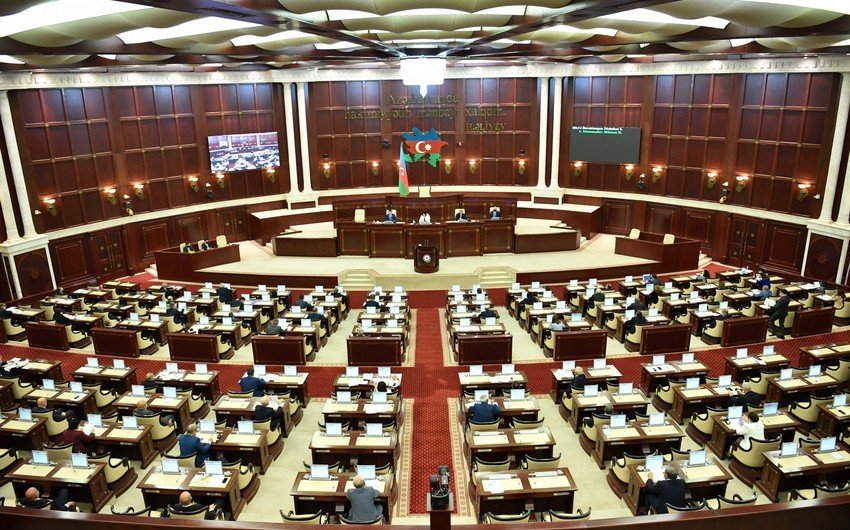 Milli Məclisin yaz sessiyasında son plenar iclasının gündəliyi açıqlanıb