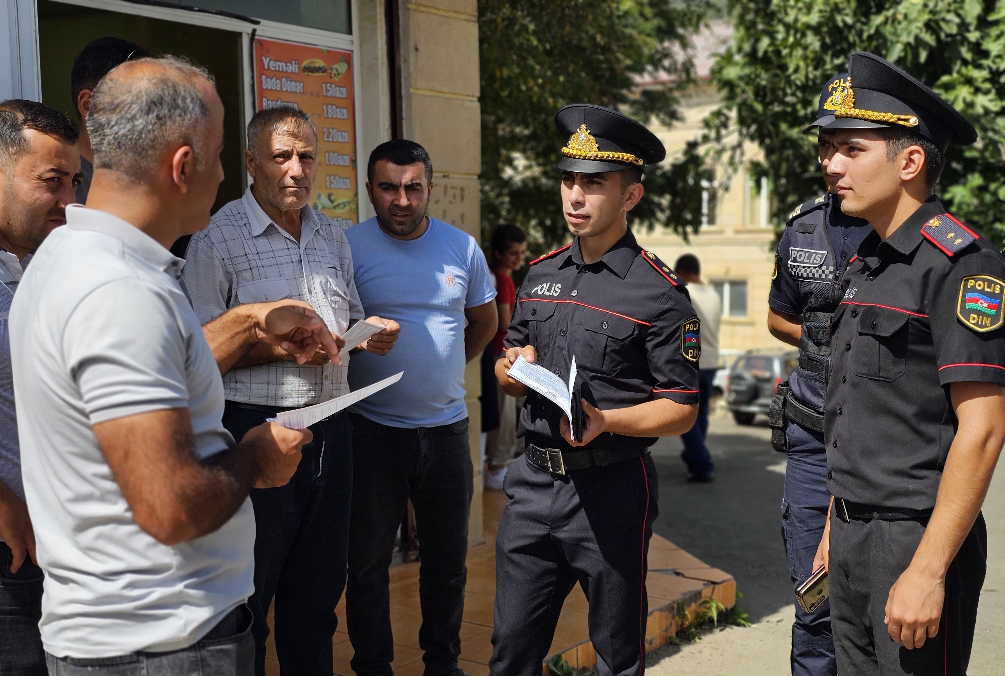 "Kiberdələduzluq hallarına qarşı diqqətli olun!" - Polis Lerikdə tədbirlər keçirib